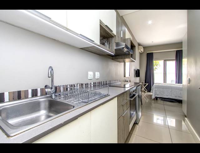 1 BEDROOM APARTMENT RENTED IN ROSEBANK